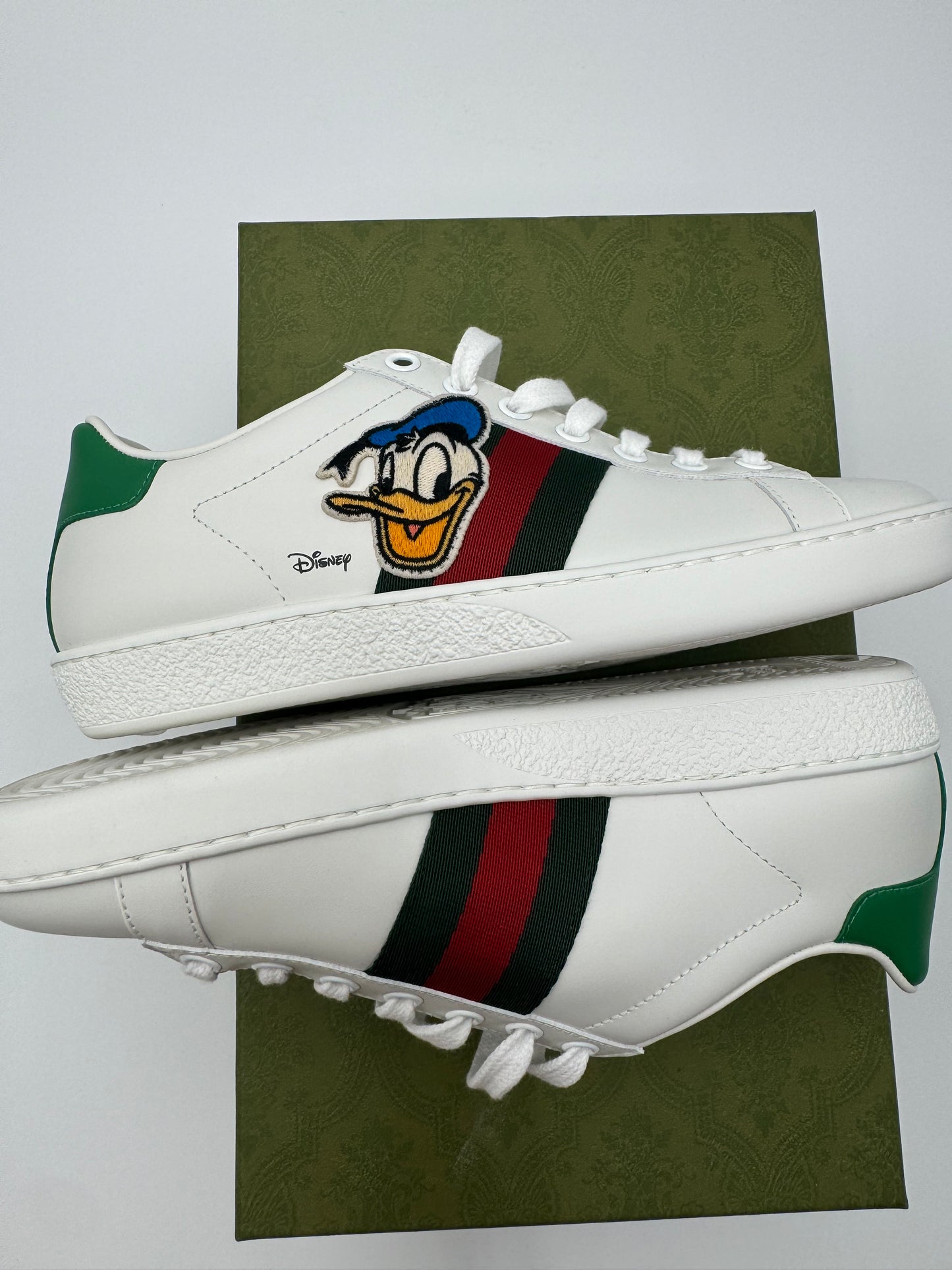 GUCCI x DISNEY SIZE 5 LIMITED EDITION SNEAKERS (BRAND NEW)