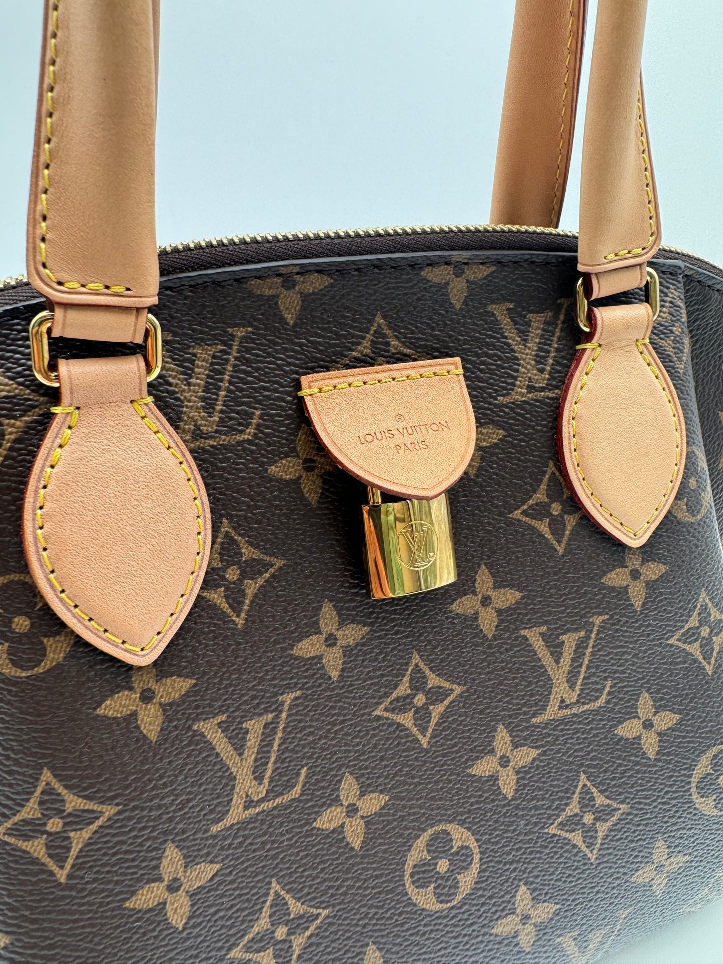 LOUIS VUITTON Rivoli PM