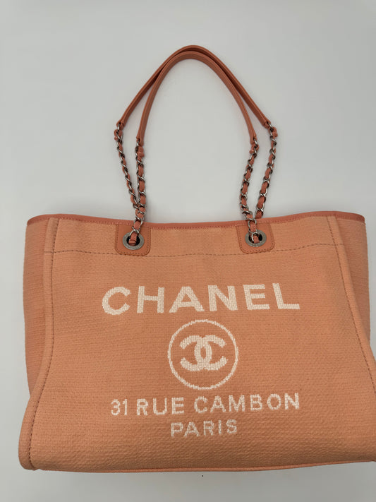 CHANEL DEAUVILLE SMALL SIZE SALMON COLOR MIXED FIBERS TOTE