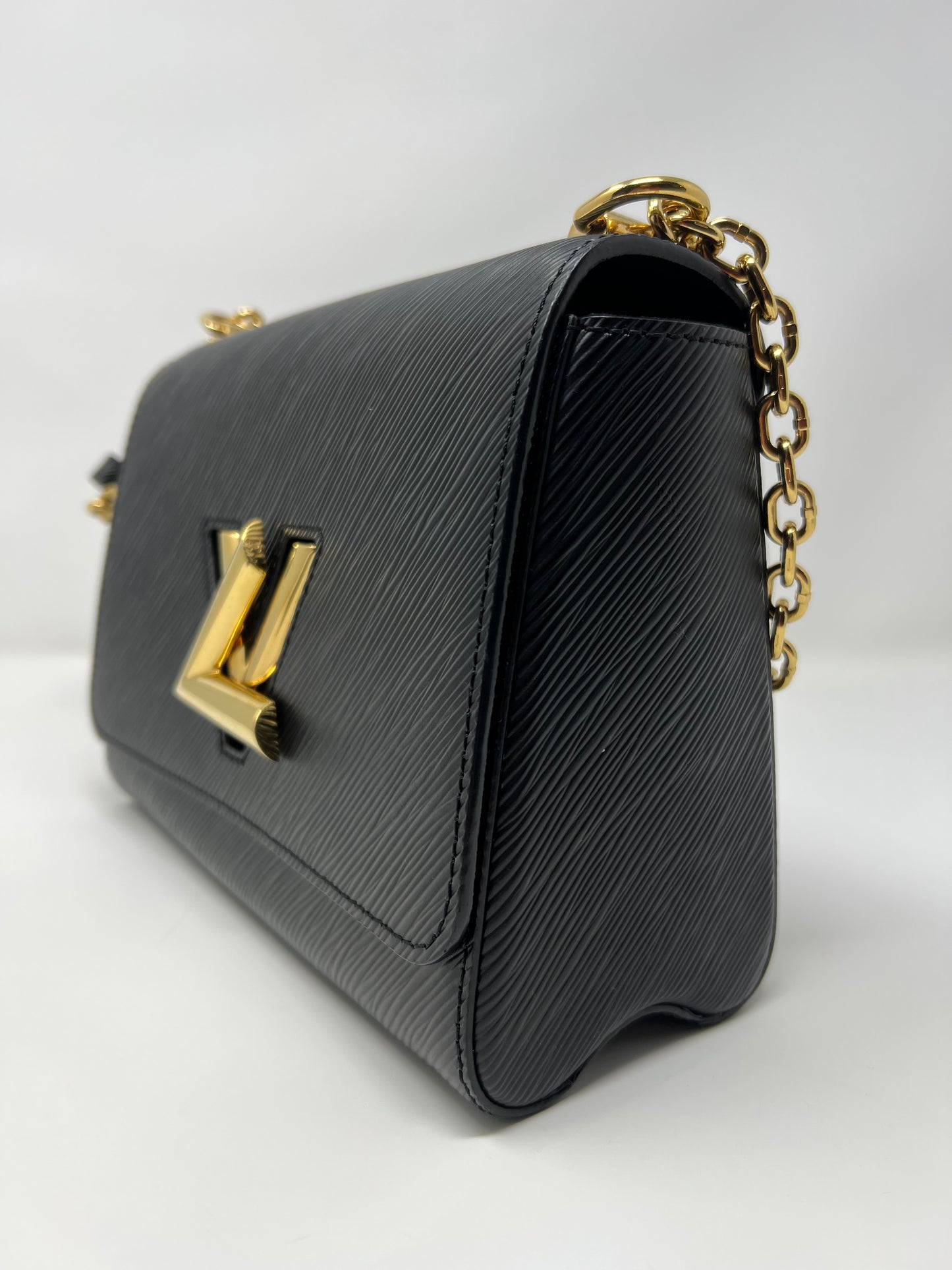 LOUIS VUITTON EPI TWIST MM SHOULDER BAG