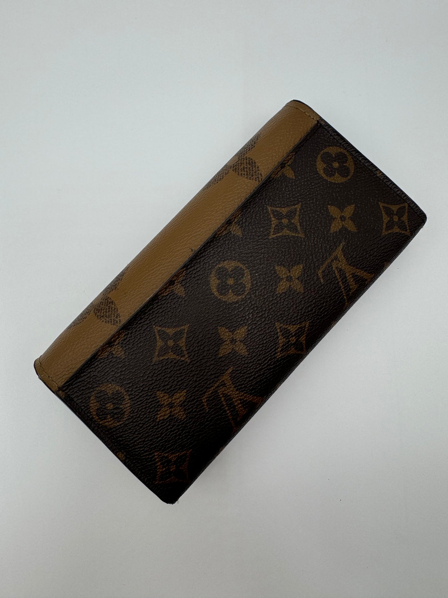 LOUIS VUITTON SARAH WALLET REVESE