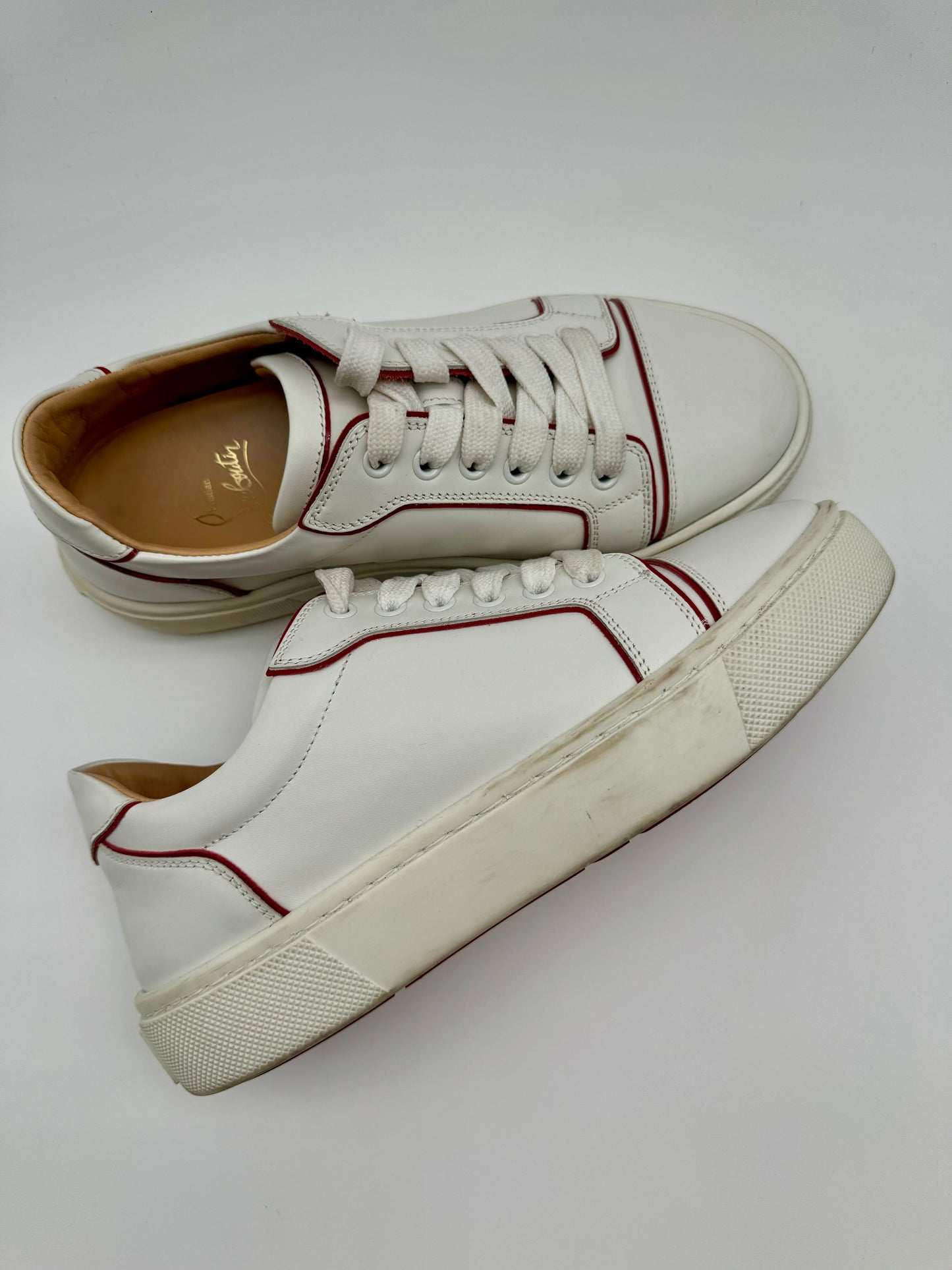 CHRISTIAN LOUBOUTIN SNEAKERS SIZE 7.5