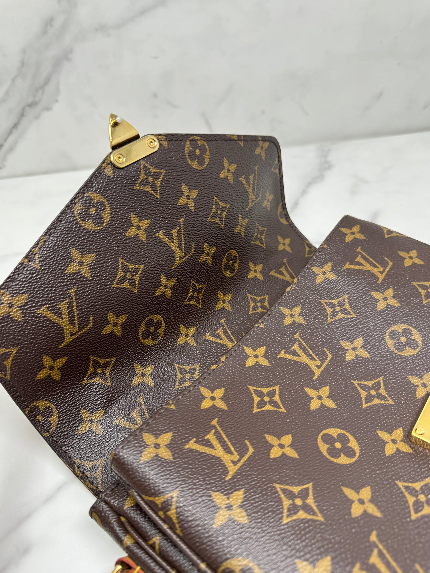 LOUIS VUITTON MONOGRAM POCHETTE METIS