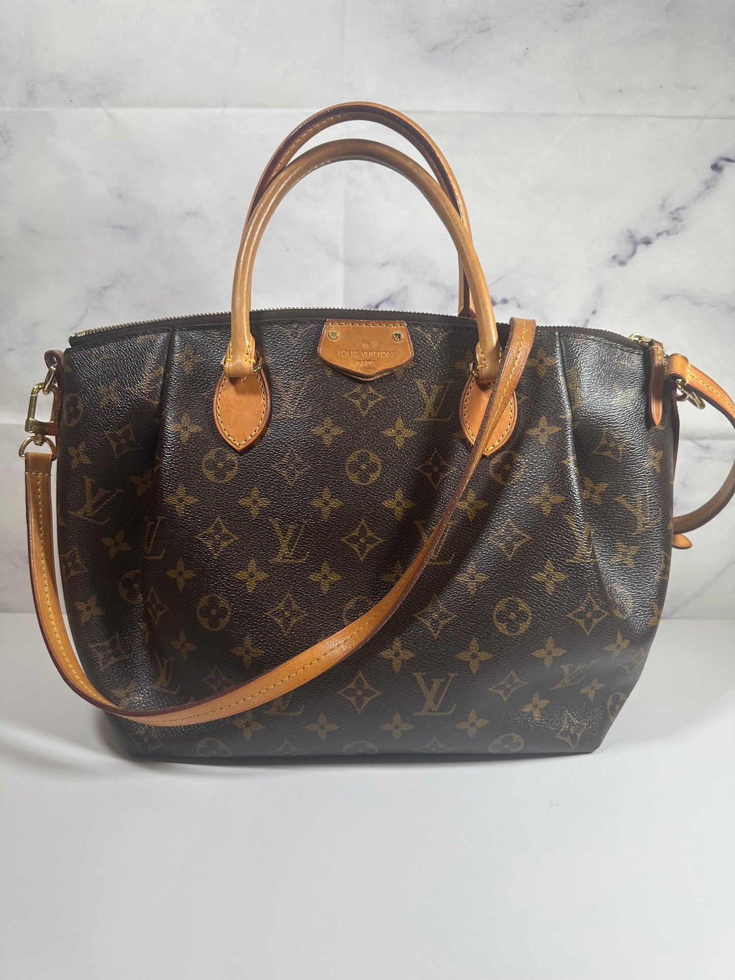 LOUIS VUITTON TURENNE