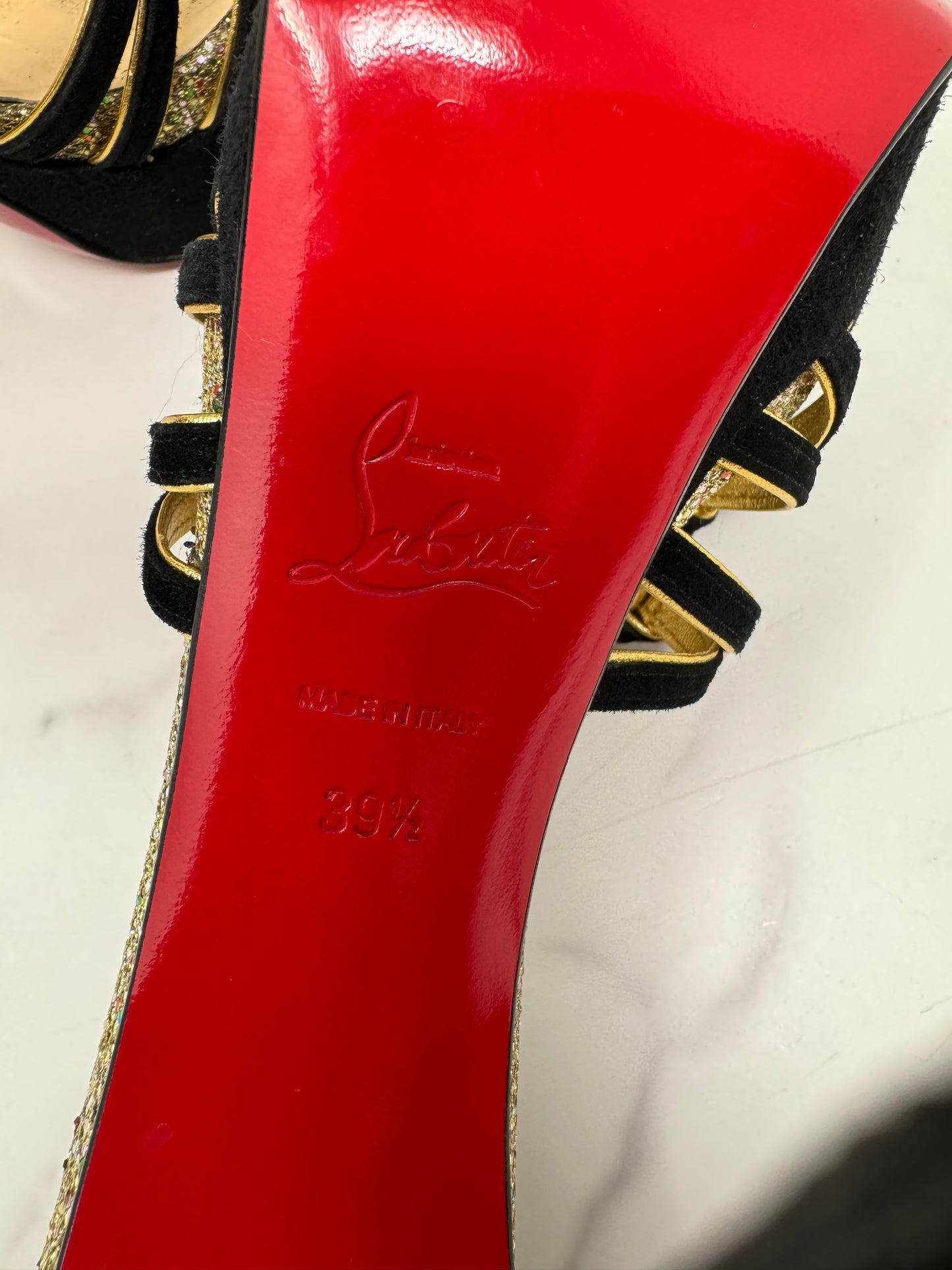 CHRISTIAN LOUBOUTIN HEELS SIZE 9.5