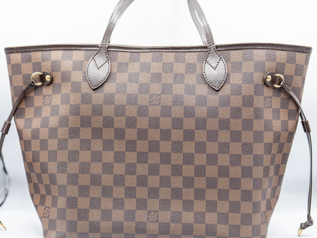 Louis Vuitton Neverfull MM Monogram Cherry Interior – OC Luxury Bags