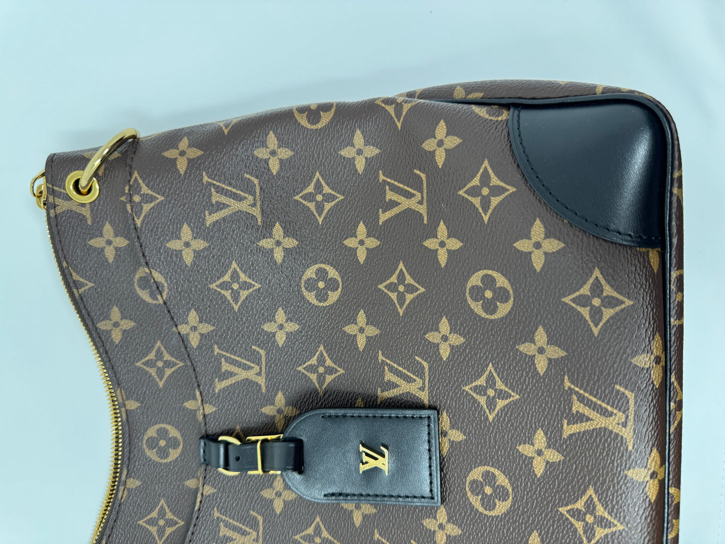 LOUIS VUITTON ODÉON MM