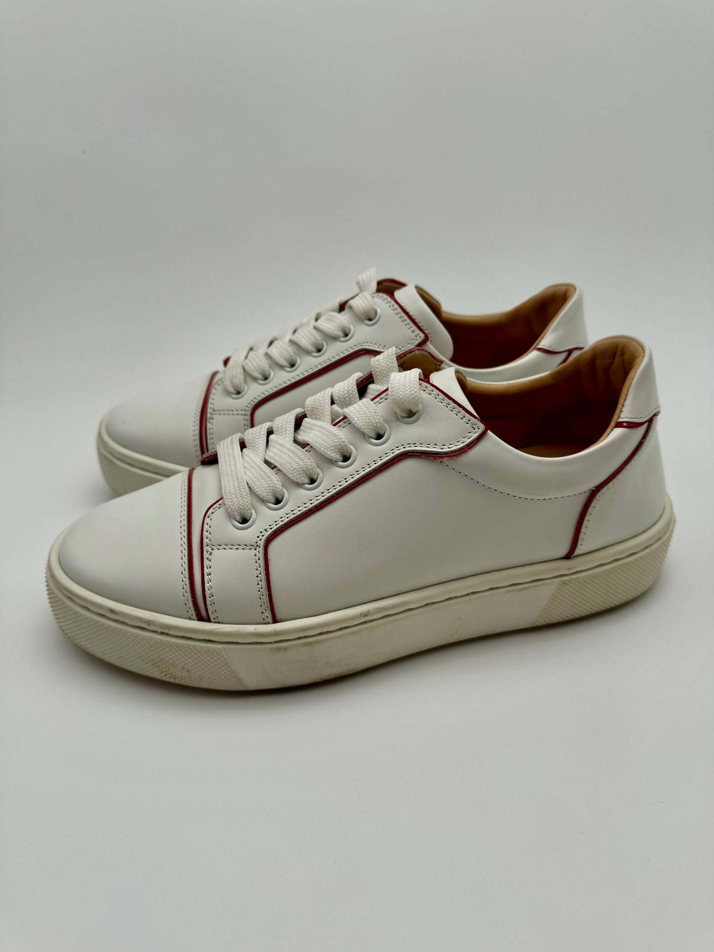 CHRISTIAN LOUBOUTIN SNEAKERS SIZE 7.5