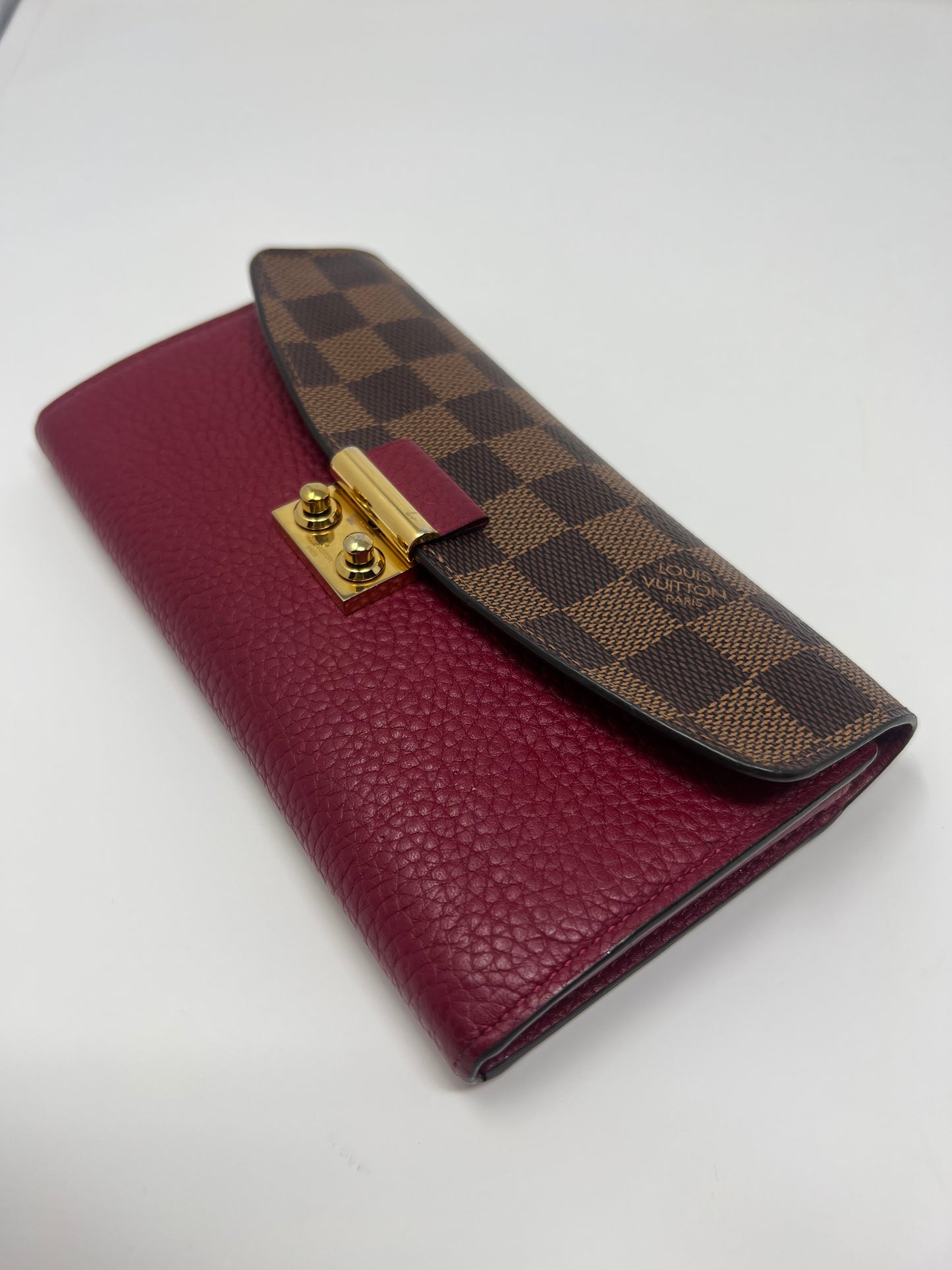 LOUIS VUITTON WALLET