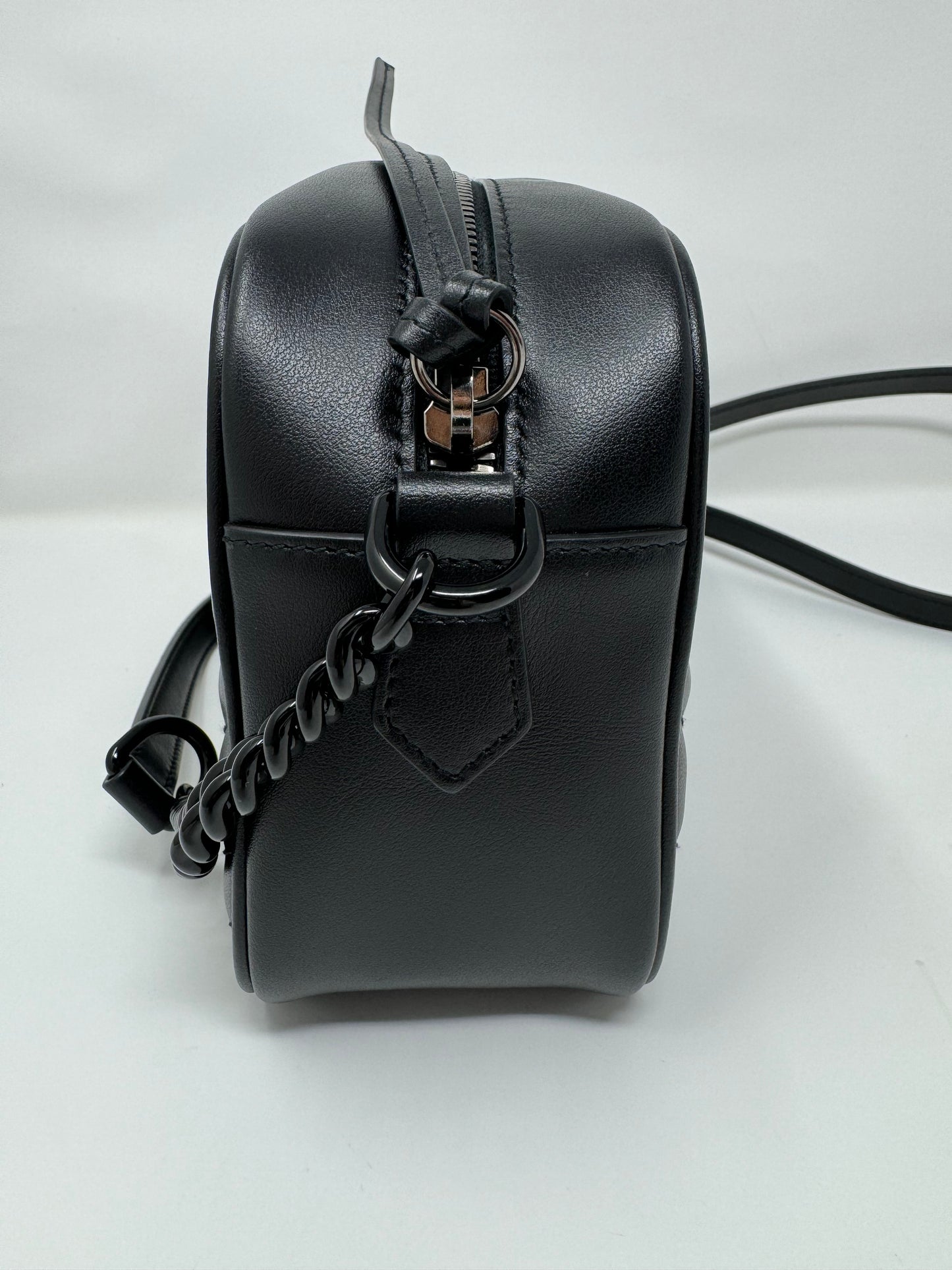 GUCCI GG MARMONT SMALL SHOULDER BAG