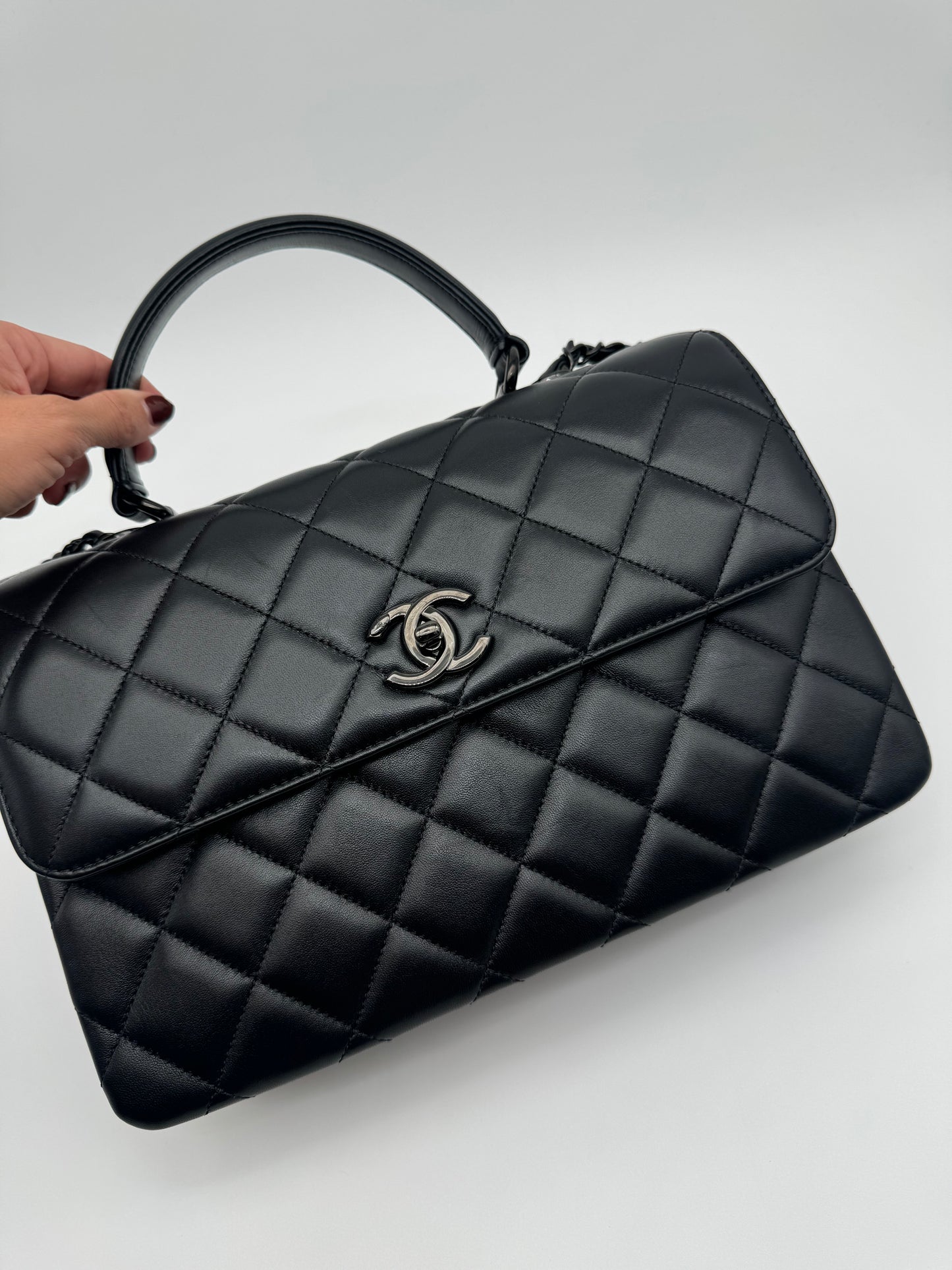 CHANEL Lambskin Quilted Medium Trendy CC Flap Dual Handle Bag So Black