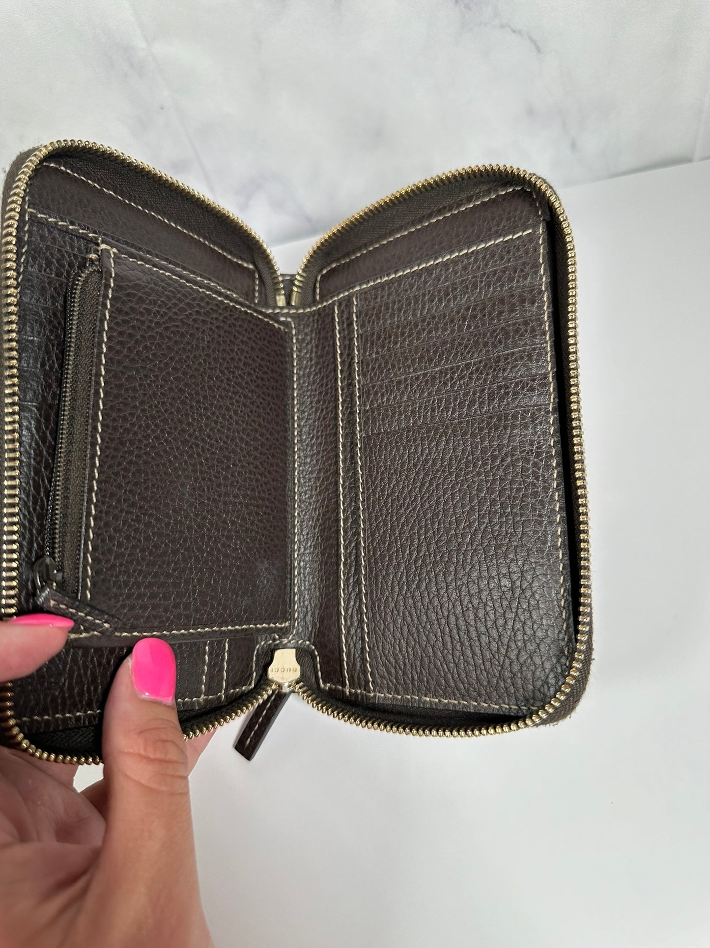 GUCCI CRYSTAL SHORT ZIPPY WALLET