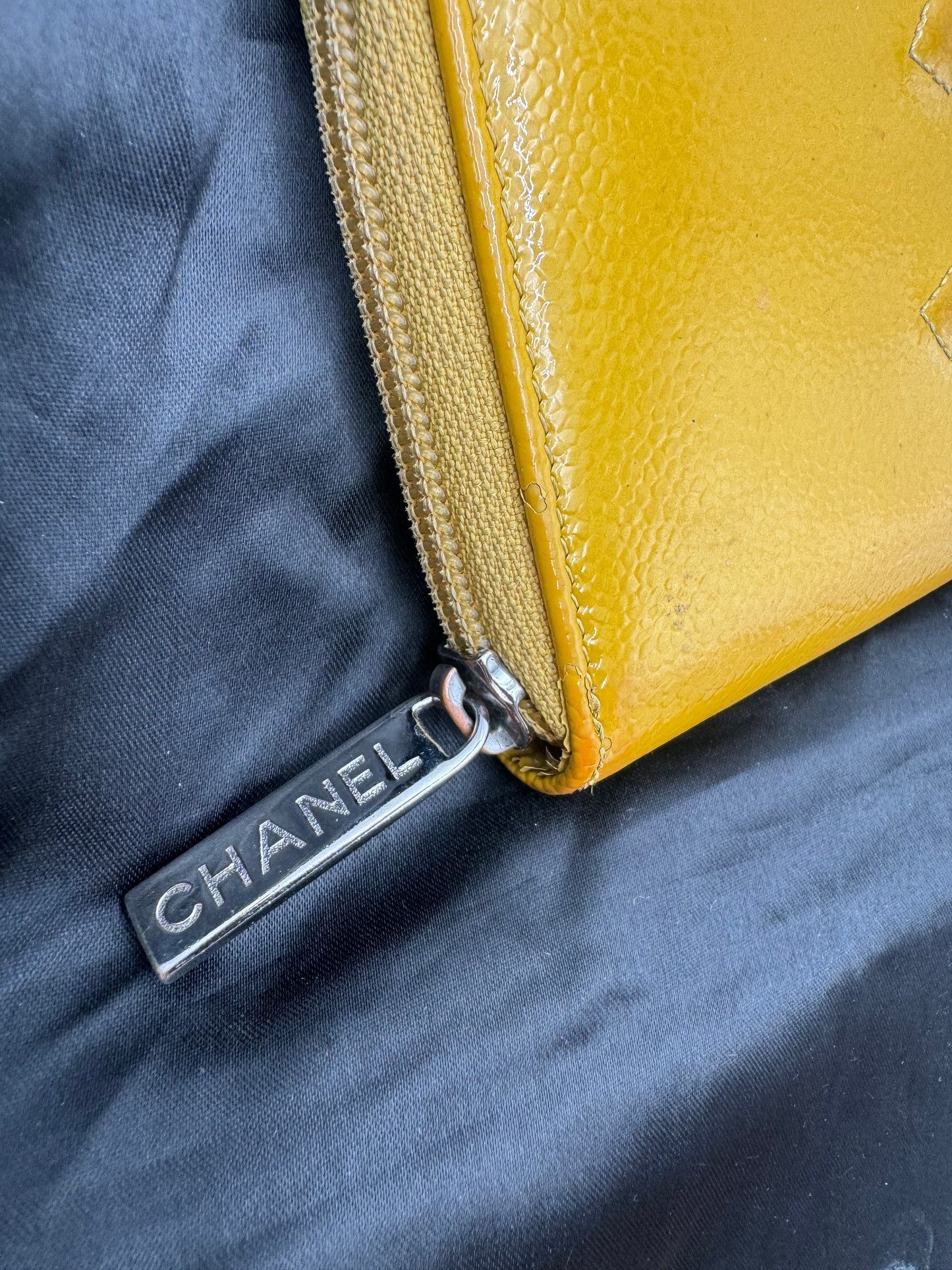 CHANEL LONG ZIPPY WALLET PATENT LEATHER