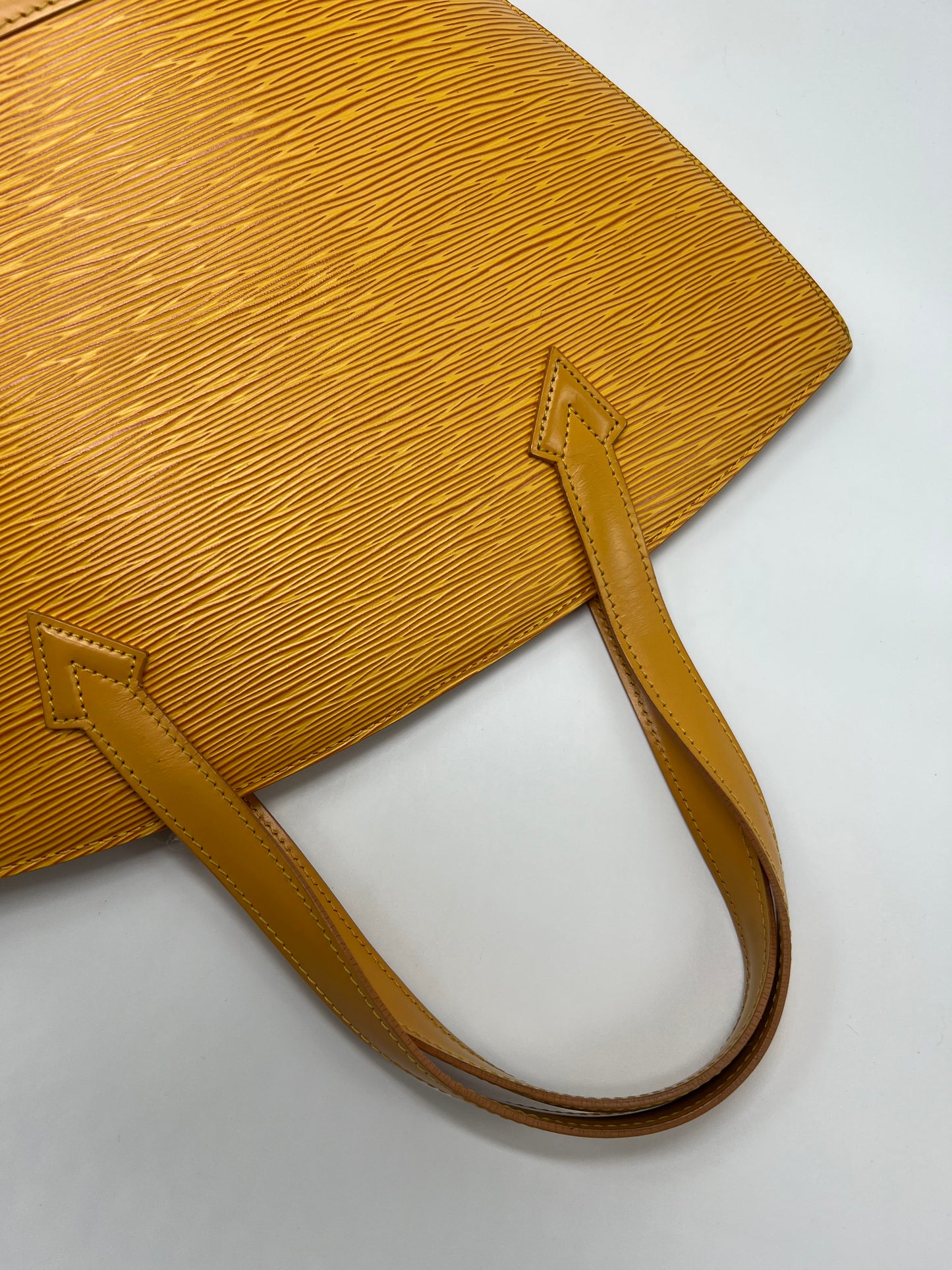 LOUIS VUITTON EPI LEATHER SHOULDER BAG