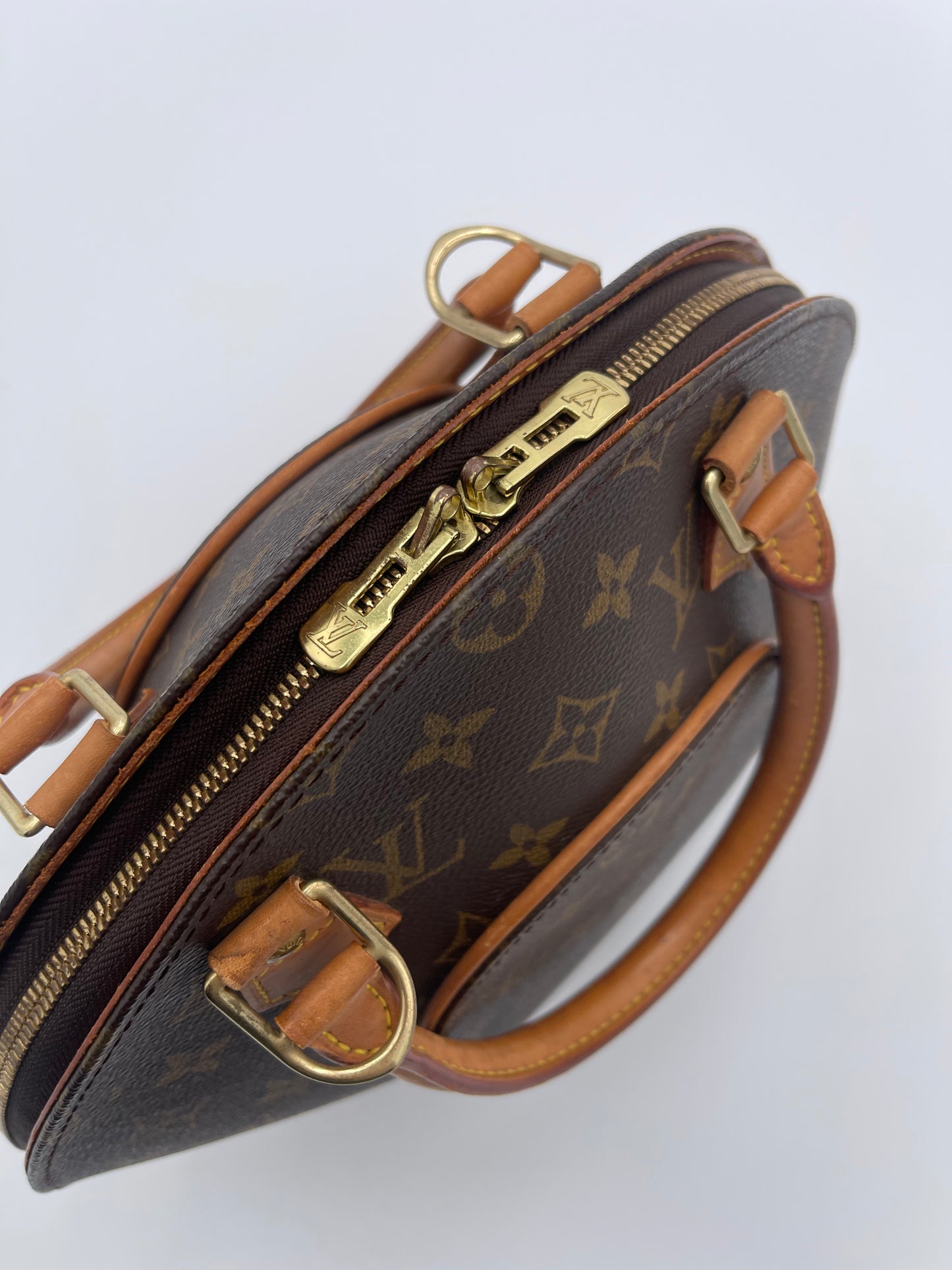 LOUIS VUITTON VINTAGE ECLIPSE BAG