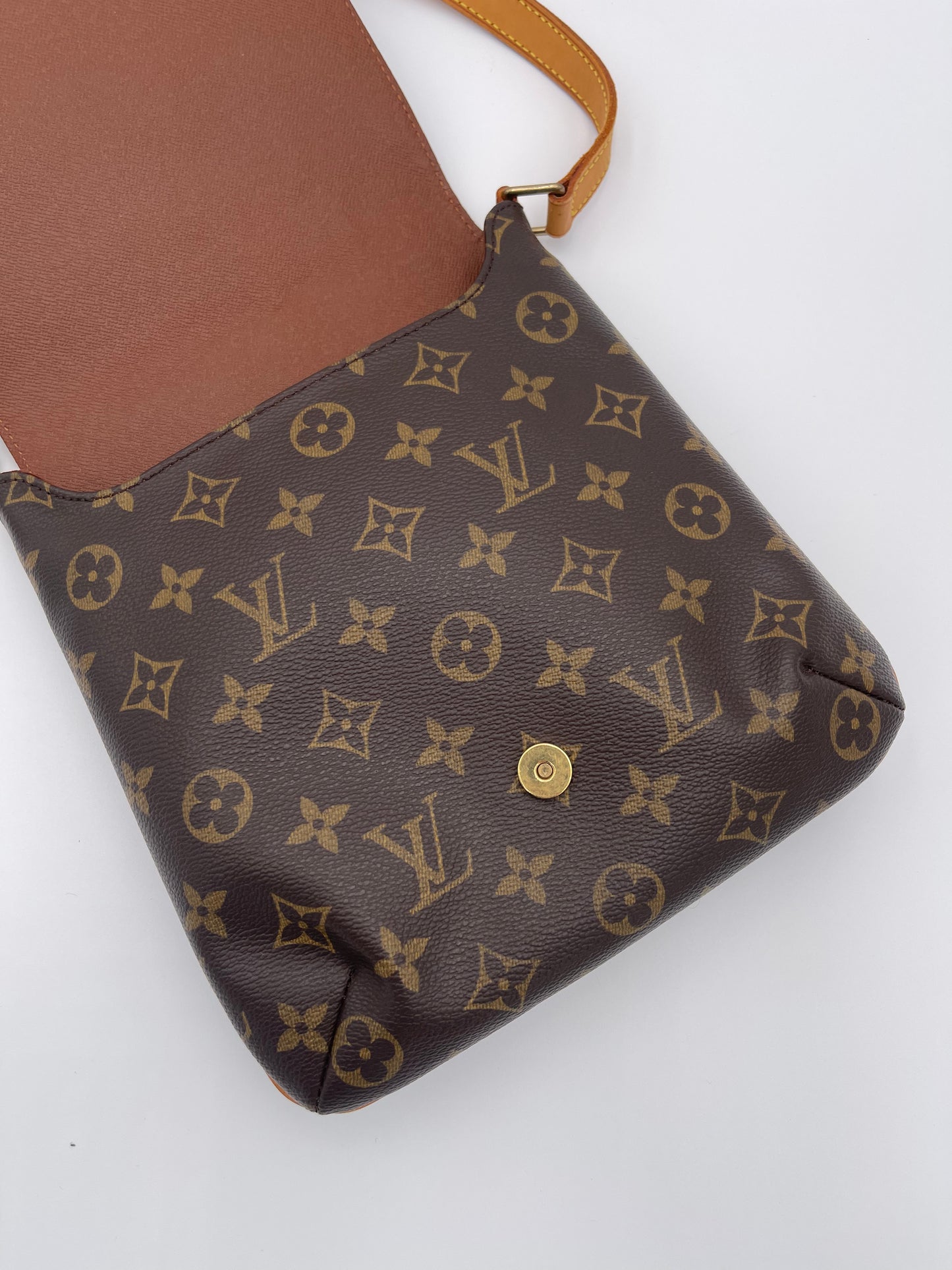 LOUIS VUITTON MM SALSA