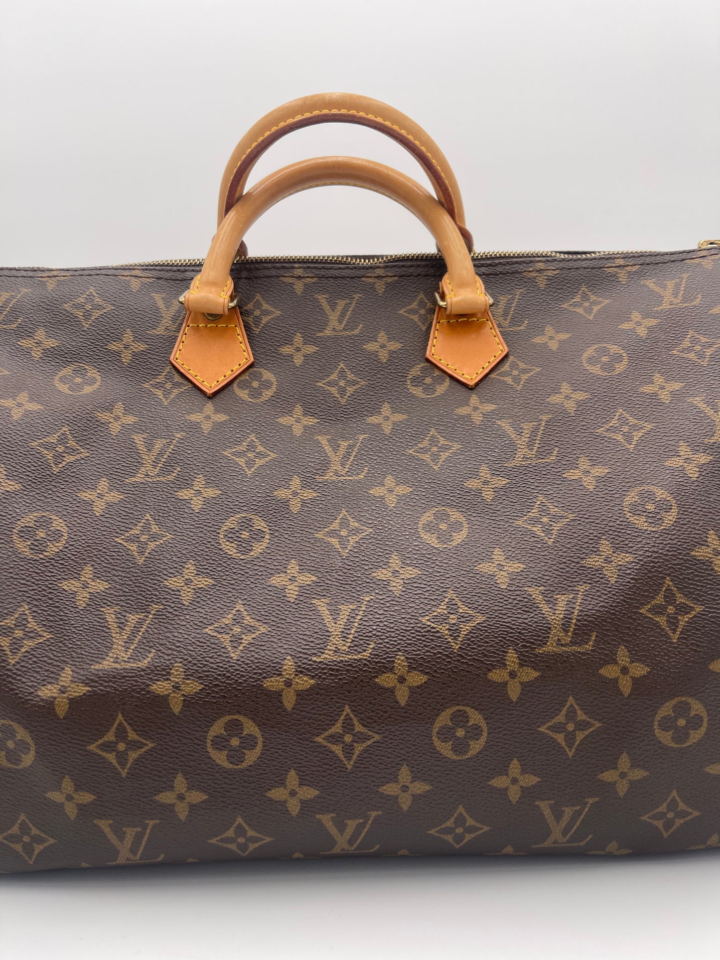 LOUIS VUITTON SPEEDY 40