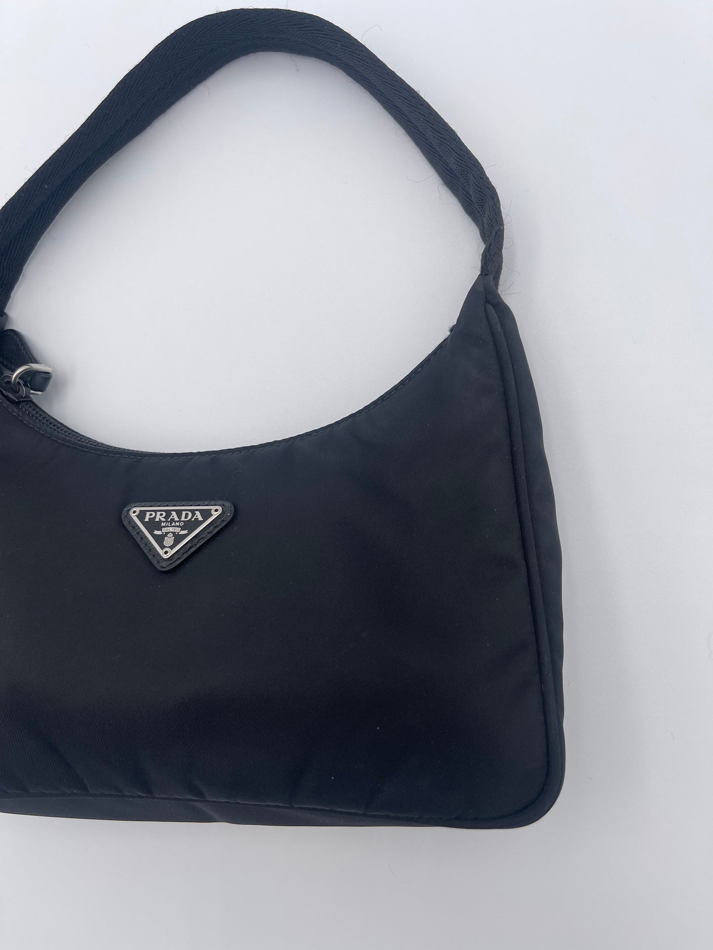 PRADA RE-EDITION SMALL HANDBAG