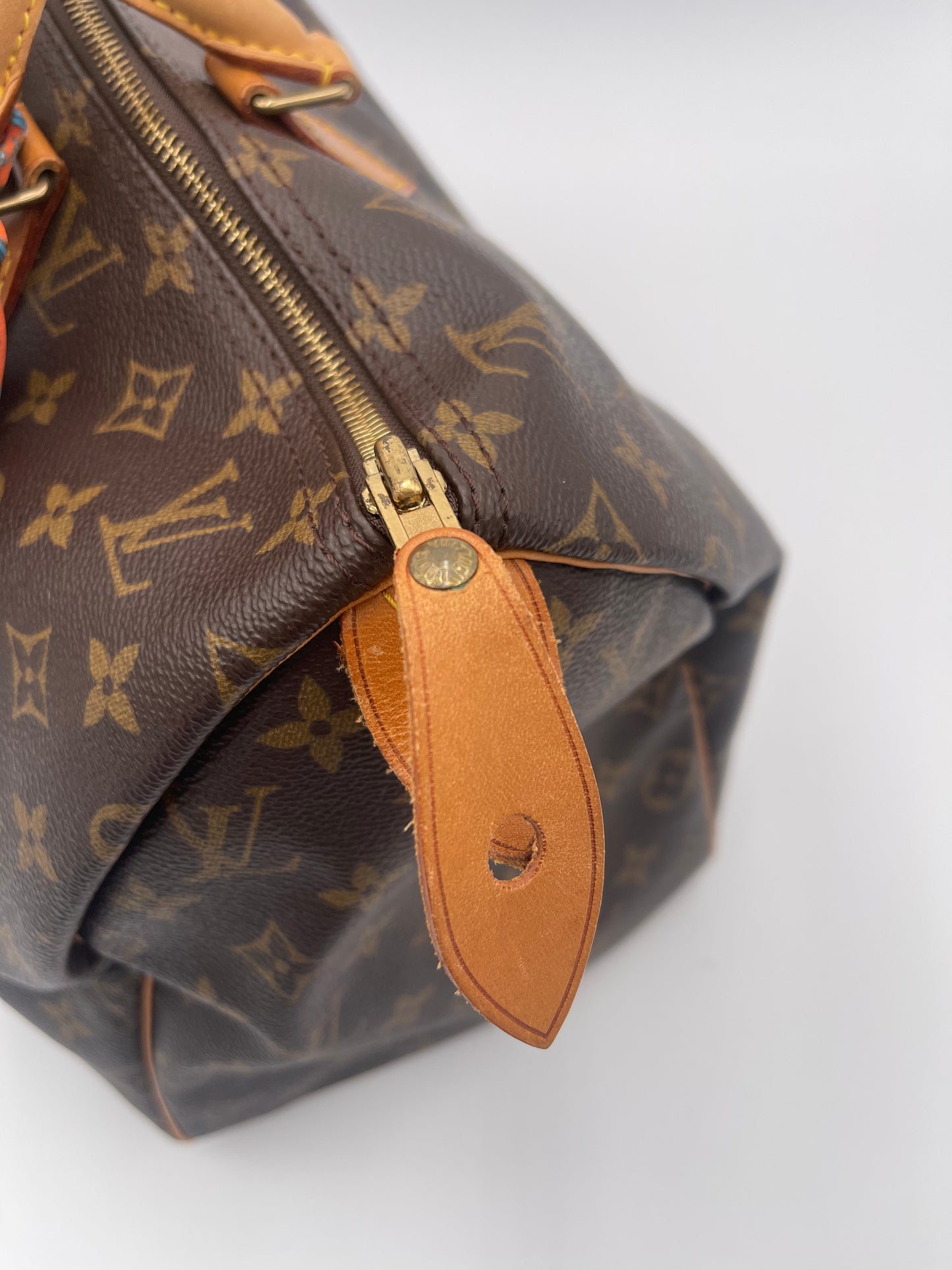 LOUIS VUITTON SPEEDY 40