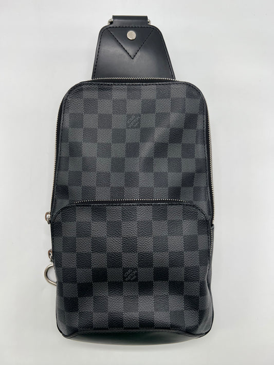 LOUIS VUITTON DAMIER SLING (LIKE NEW!)