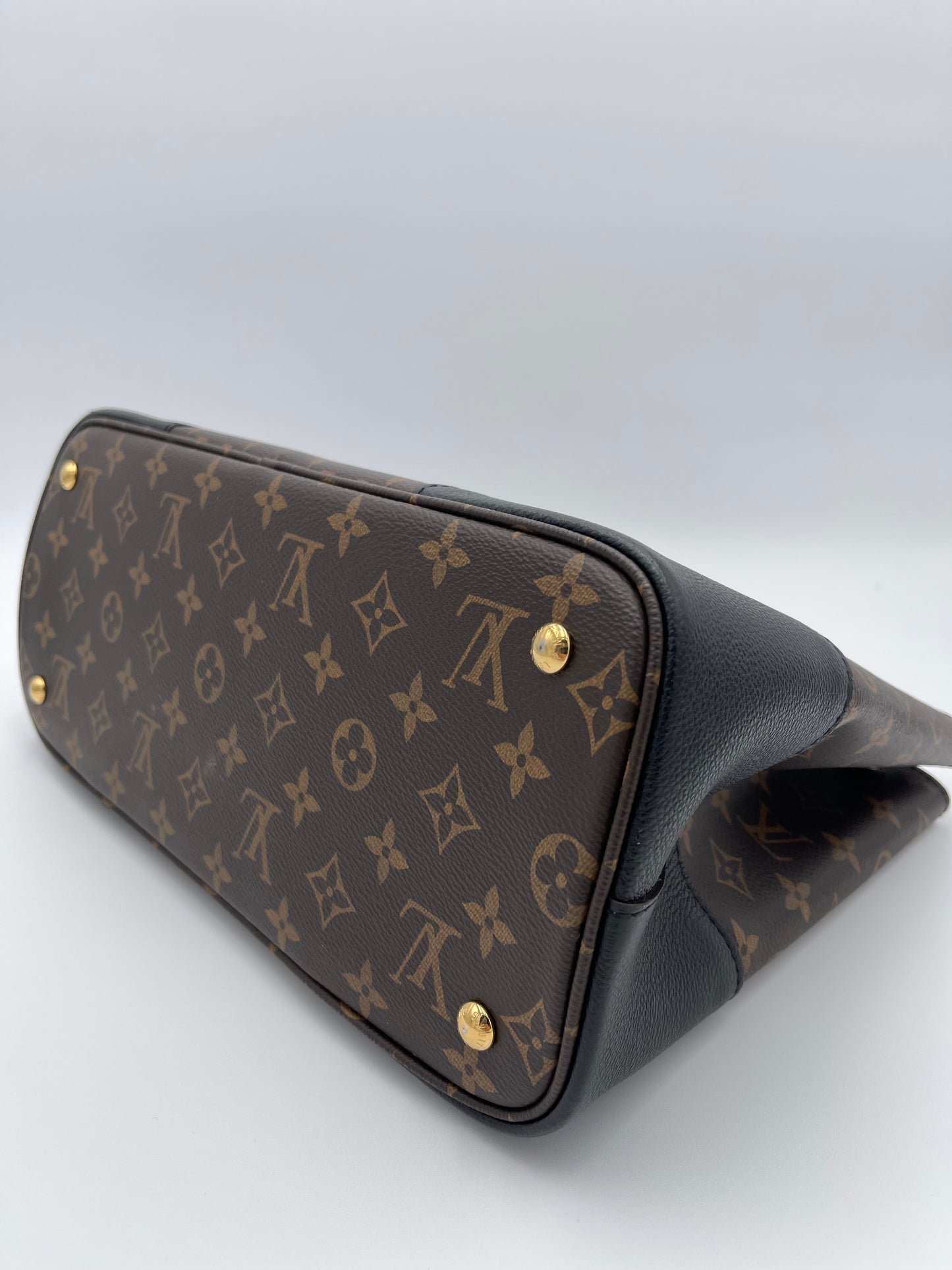 LOUIS VUITTON FLANDRIN NOIR