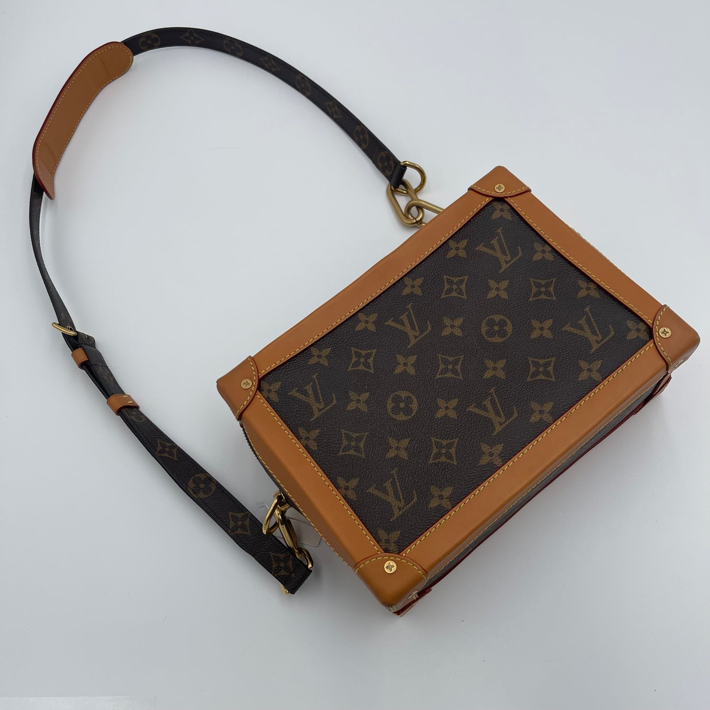 LOUIS VUITTON SOFT TRUNK BAG