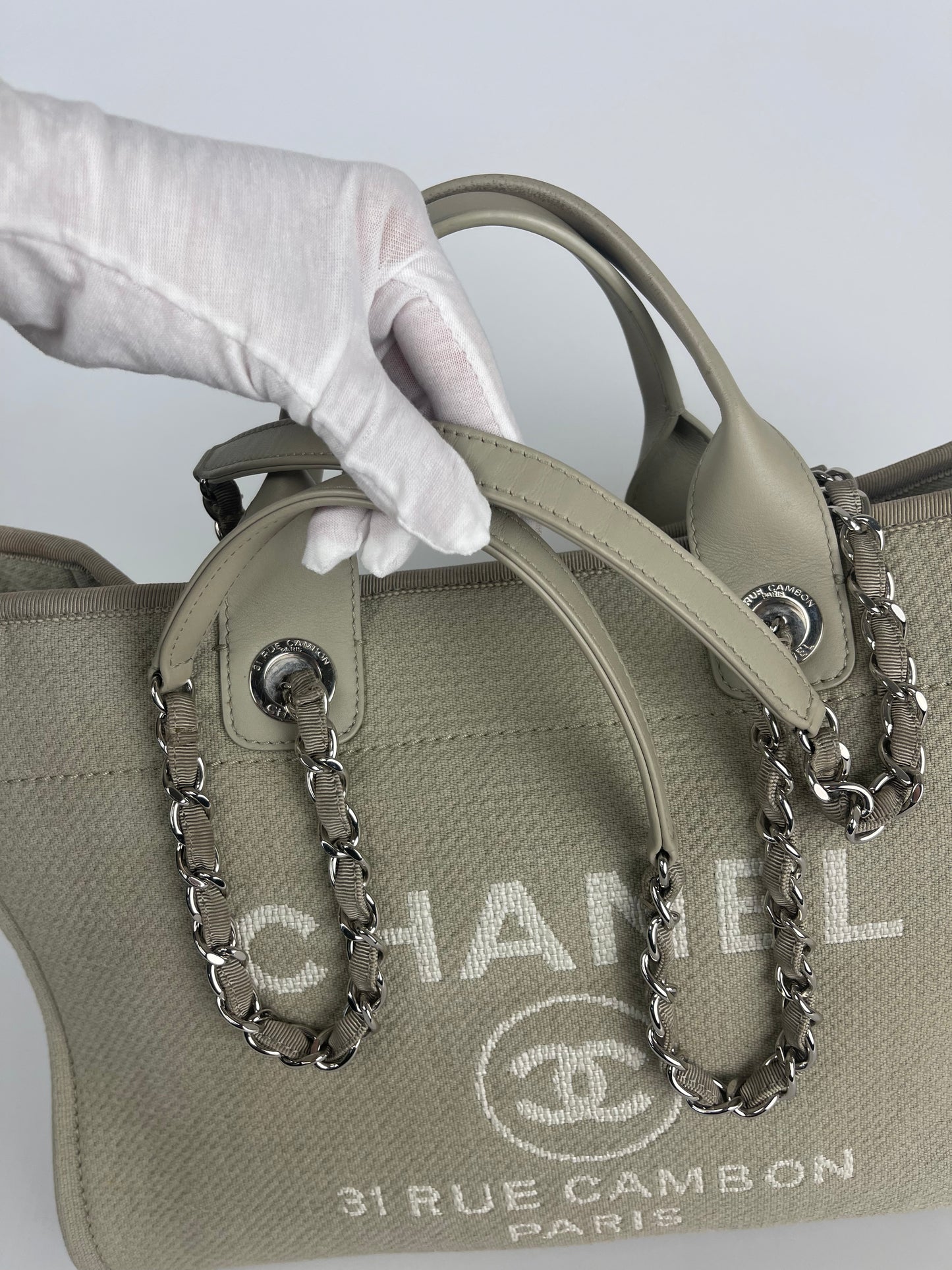 CHANEL LARGE DEAUVILLE