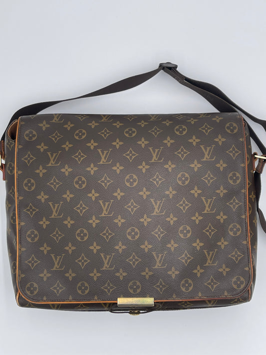 LOUIS VUITTON MESSENGER BAG